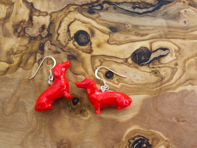 Red dachshund earrings by Mon Petit Chien