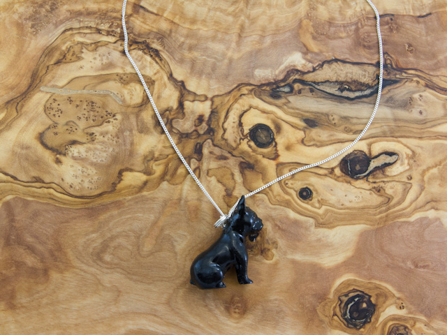 Frenchie necklace in black 3d printed by Mon Petit Chien