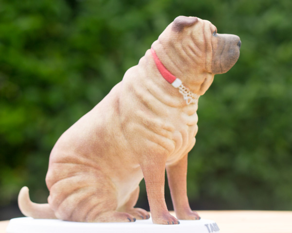 Dog memorial sculpture by Mon Petit Chien