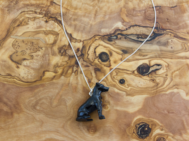 jack russell necklace in black